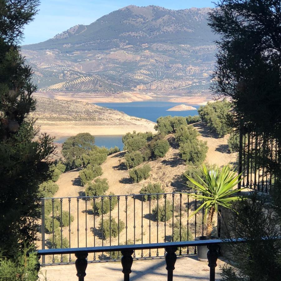 Cortijo Rocas Altas Villa Iznájar Eksteriør billede