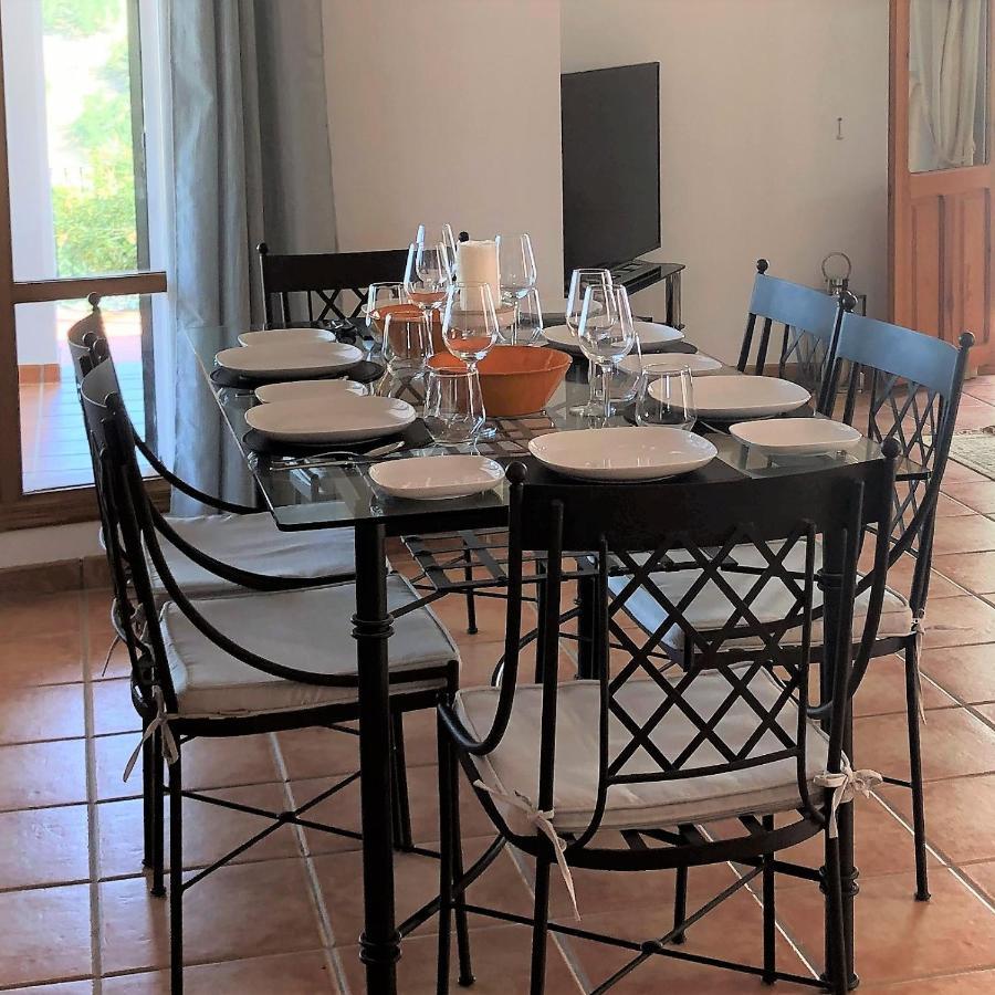 Cortijo Rocas Altas Villa Iznájar Eksteriør billede